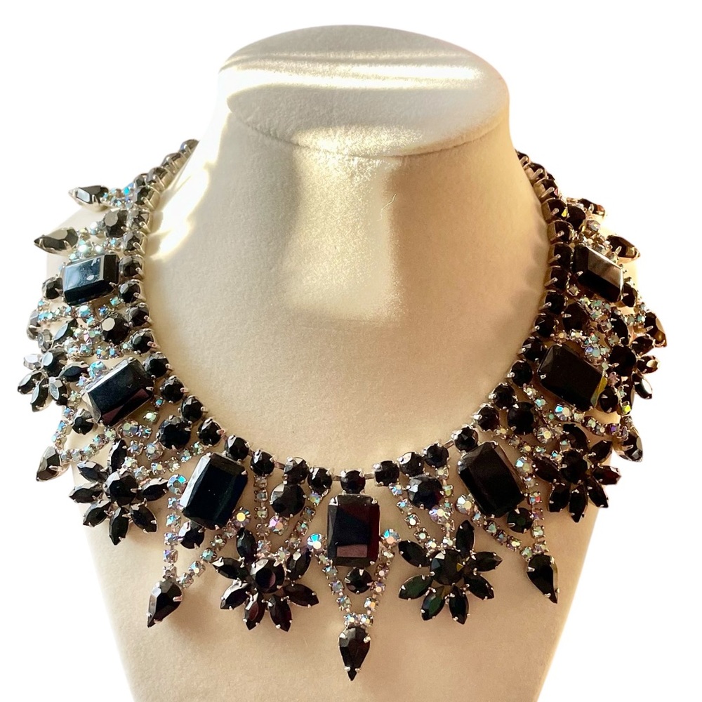 RARE Juliana Verified Black And Aurora Borealis Stunning Bib Collar Necklace